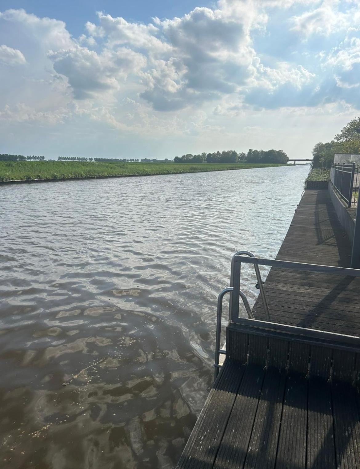 B&B Noordoostpolder 埃默洛尔德 外观 照片